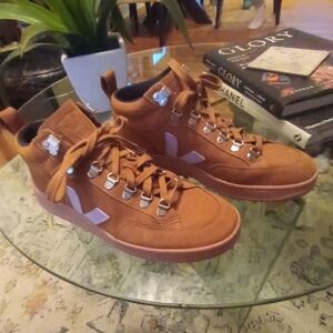 Veja Roraima Sneakers